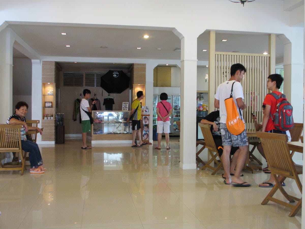 IMG_1972.JPG IMG_1972.JPG