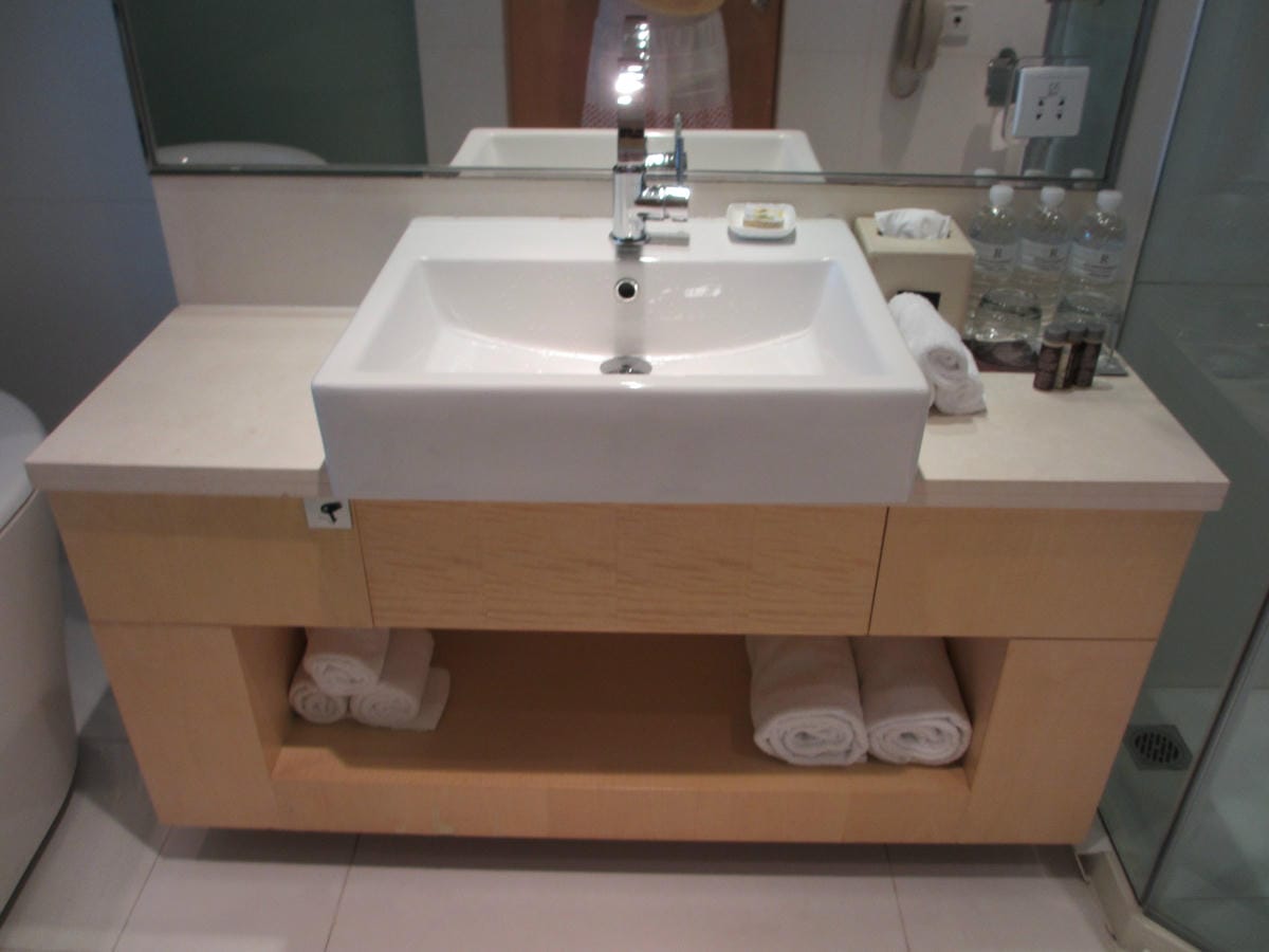 IMG_0130.JPG IMG_0130.JPG