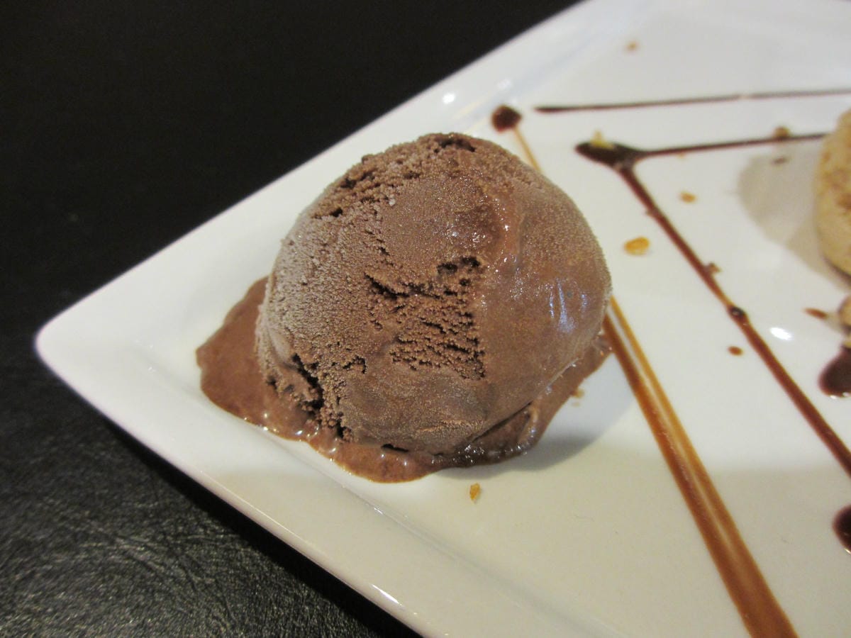 IMG_0879.JPG IMG_0879.JPG