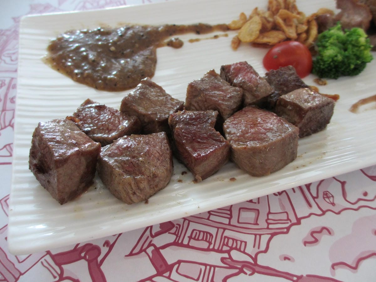 IMG_0106.JPG IMG_0106.JPG