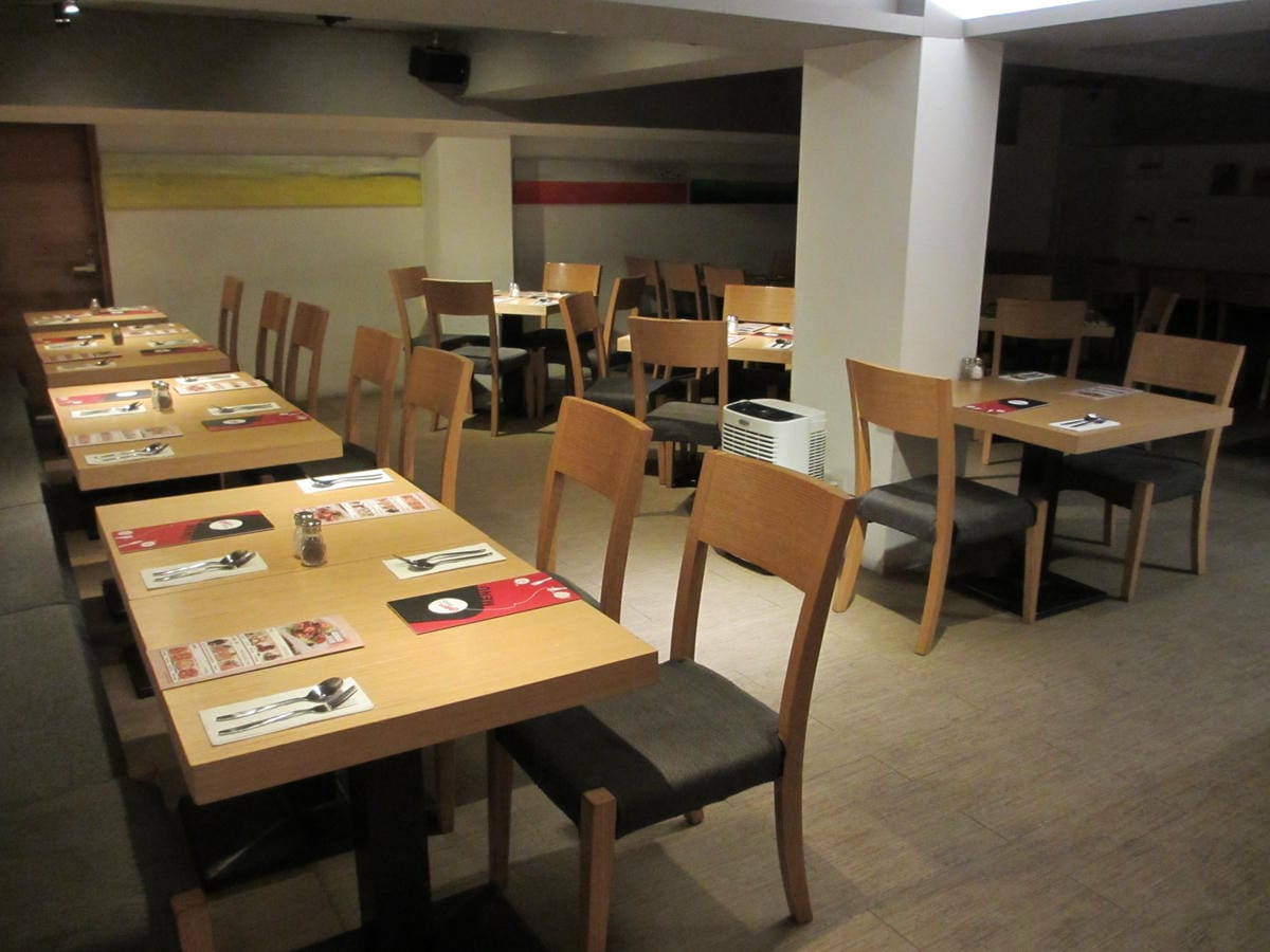 IMG_0052 (2).JPG IMG_0052 (2).JPG