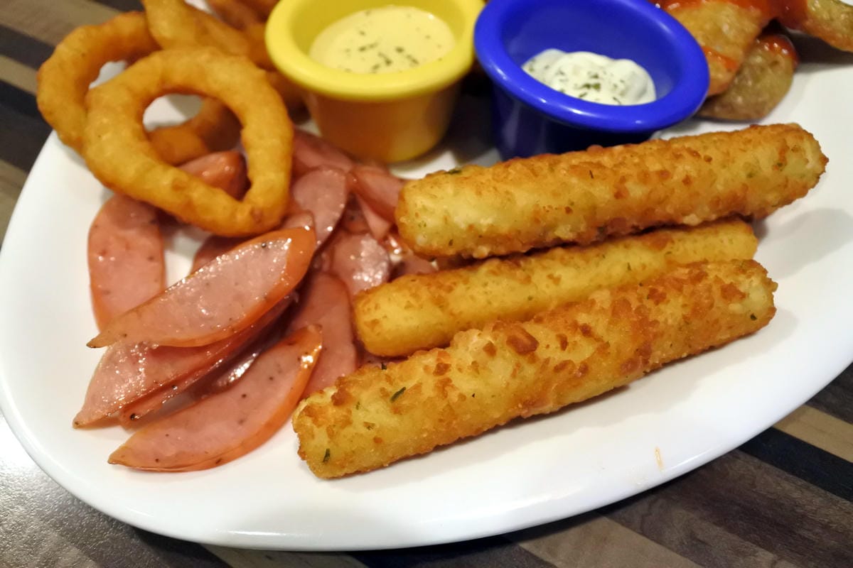 DSC_0976.JPG DSC_0976.JPG