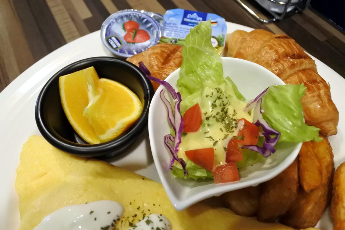 DSC_0957.JPG DSC_0957.JPG