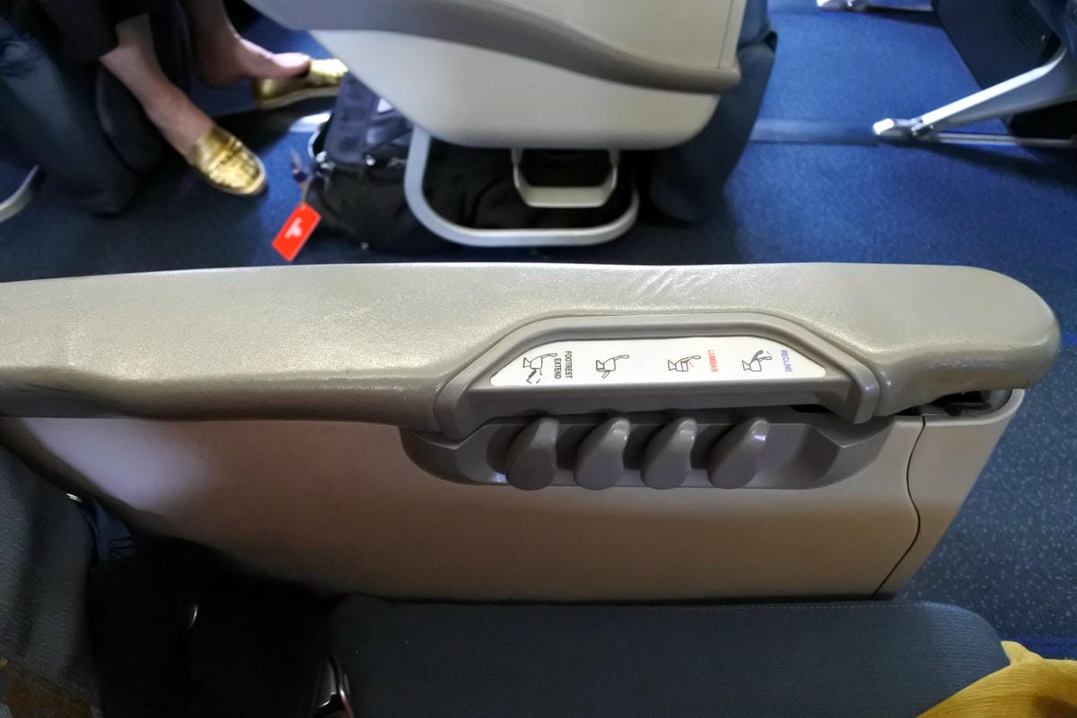 DSC_0220.JPG DSC_0220.JPG