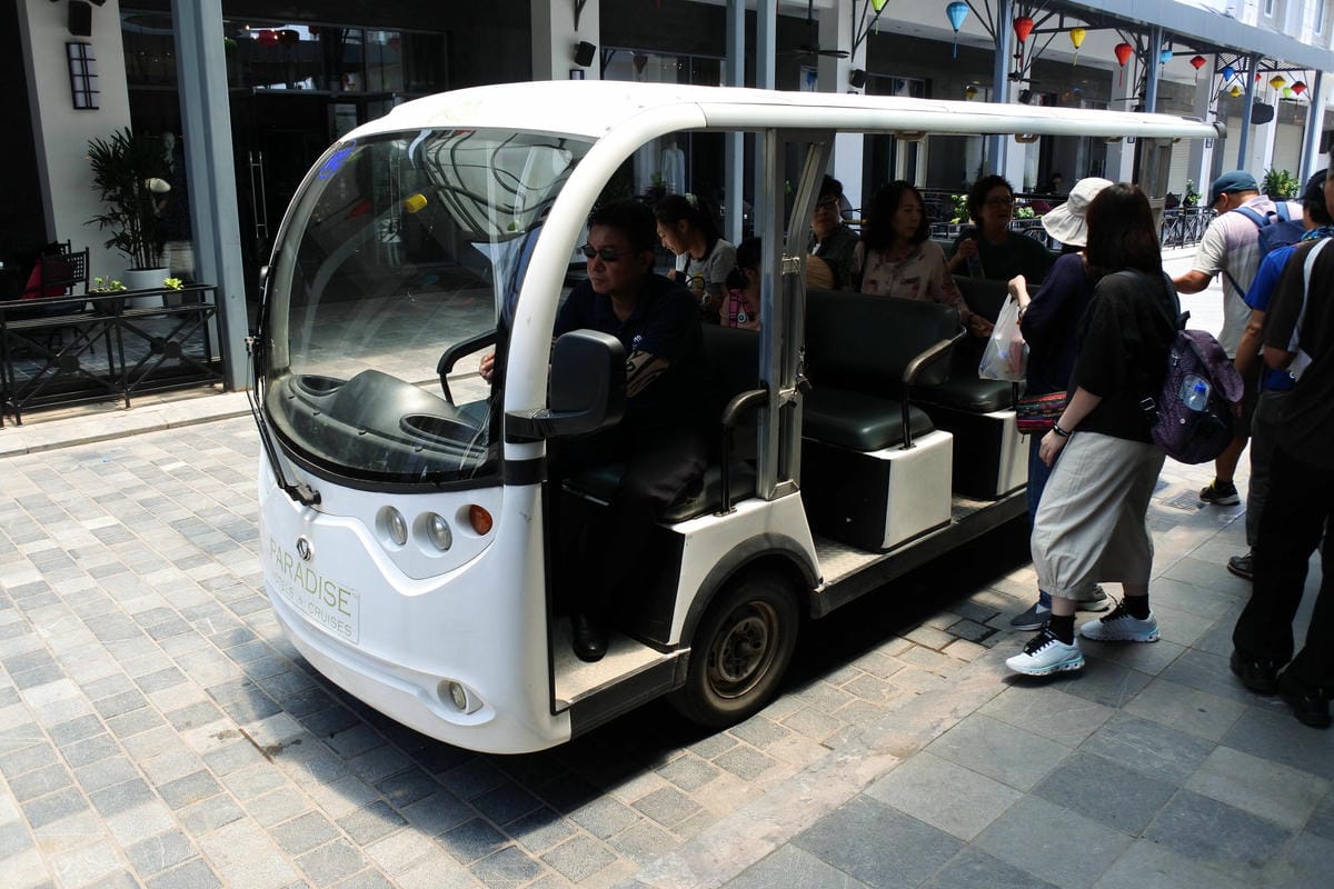 DSC_0545.JPG DSC_0545.JPG