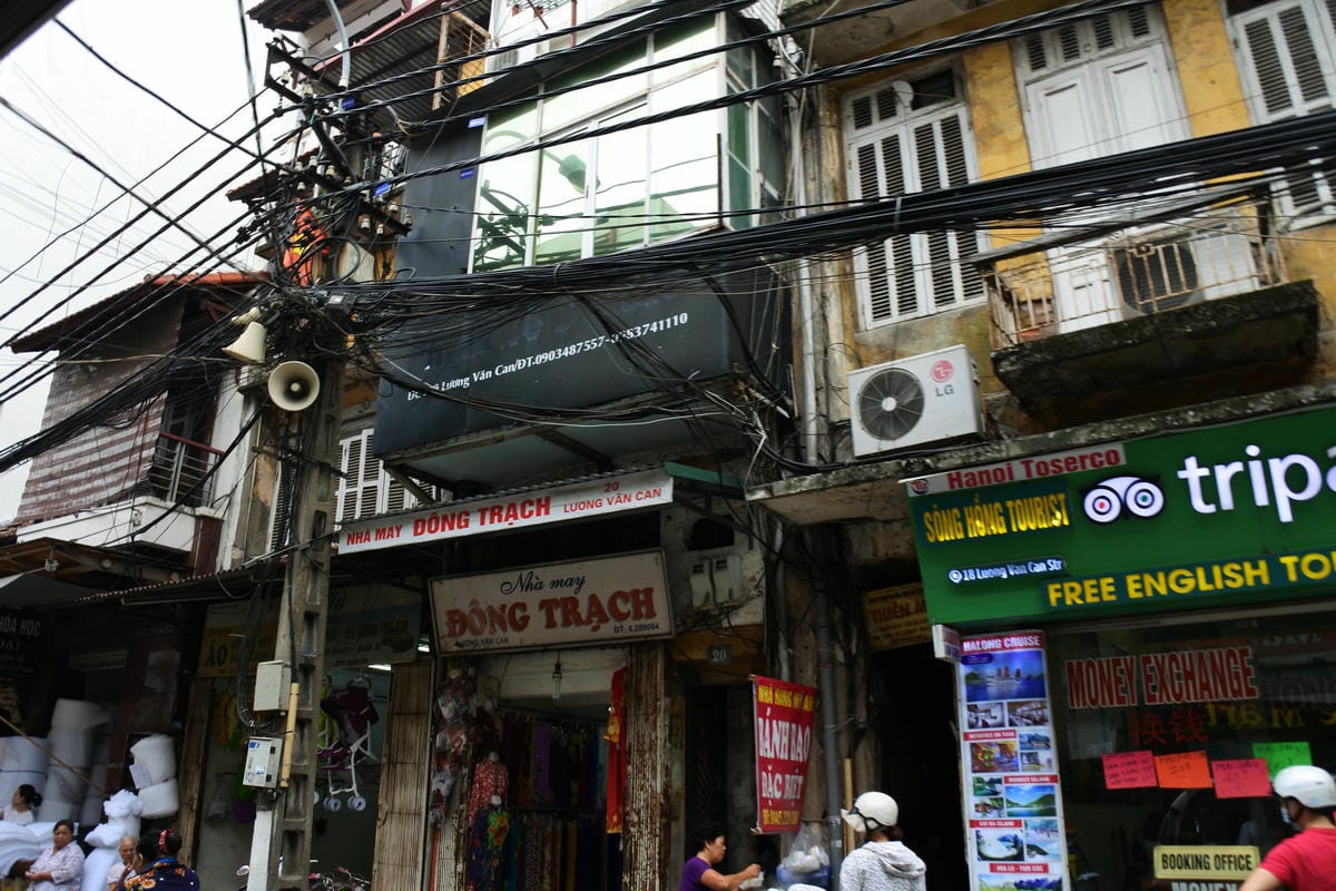 DSC_0775.JPG DSC_0775.JPG