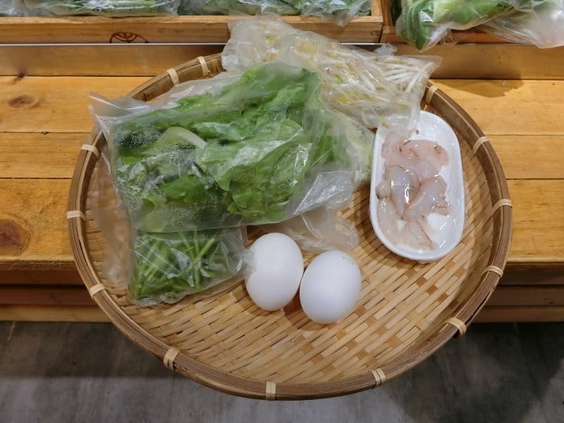 台北信義區美食|寅藏鐵板燒-忠孝店~和牛現選現切、超市鐵板燒
