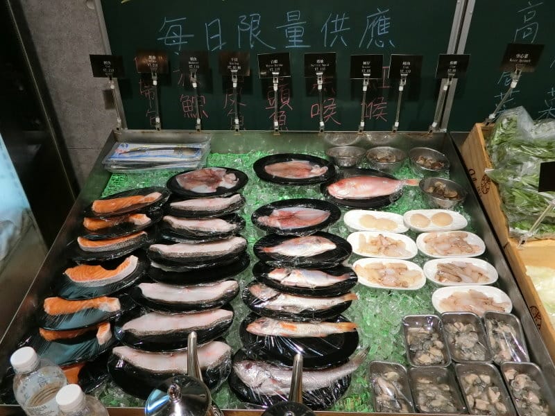 台北信義區美食|寅藏鐵板燒-忠孝店~和牛現選現切、超市鐵板燒