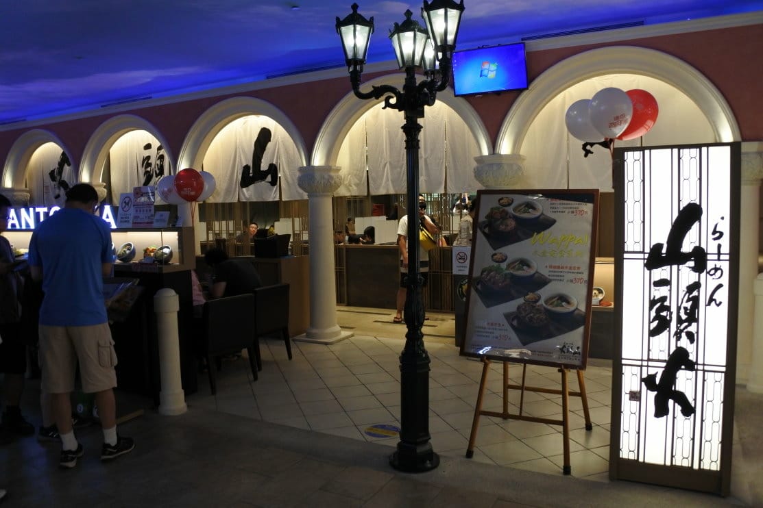 DSC_8983.JPG DSC_8983.JPG