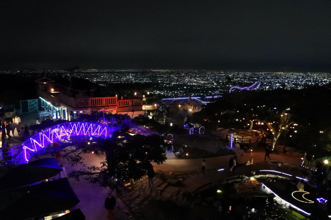 DSC_9708.JPG DSC_9708.JPG