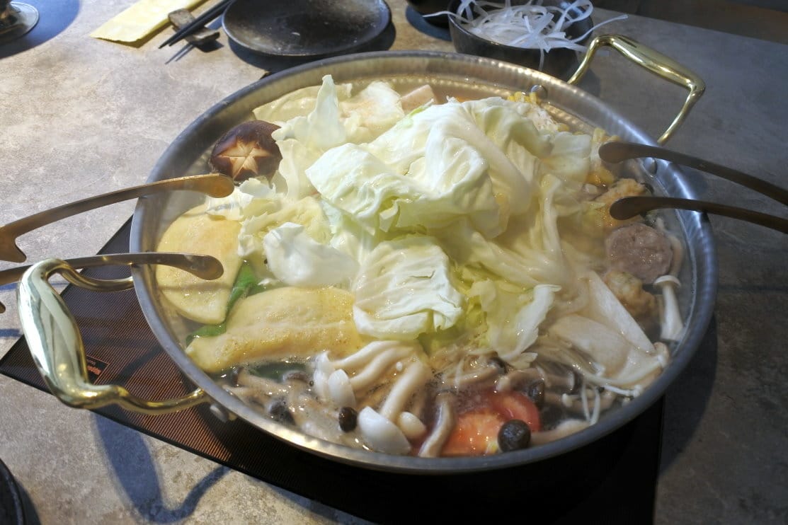 台北忠孝敦化美食|贏到足卜卜蜆忠孝店~不能飛澳門也能吃到澳門