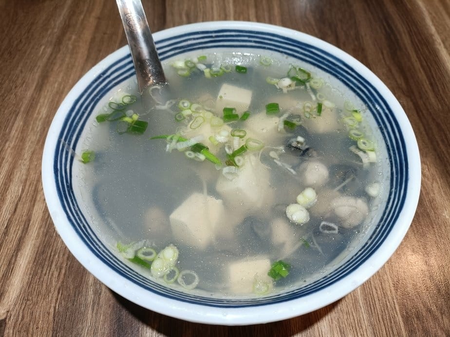 台北忠孝敦化美食|漁聞樂日式海鮮料理，活體海鮮如同現撈!(已