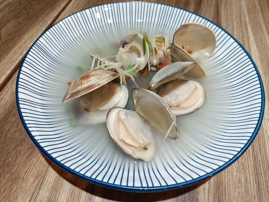 台北忠孝敦化美食|漁聞樂日式海鮮料理，活體海鮮如同現撈!(已