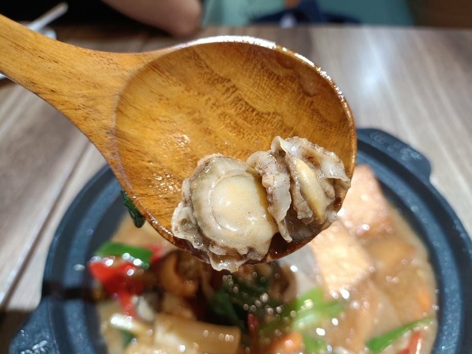 台北忠孝敦化美食|漁聞樂日式海鮮料理，活體海鮮如同現撈!(已