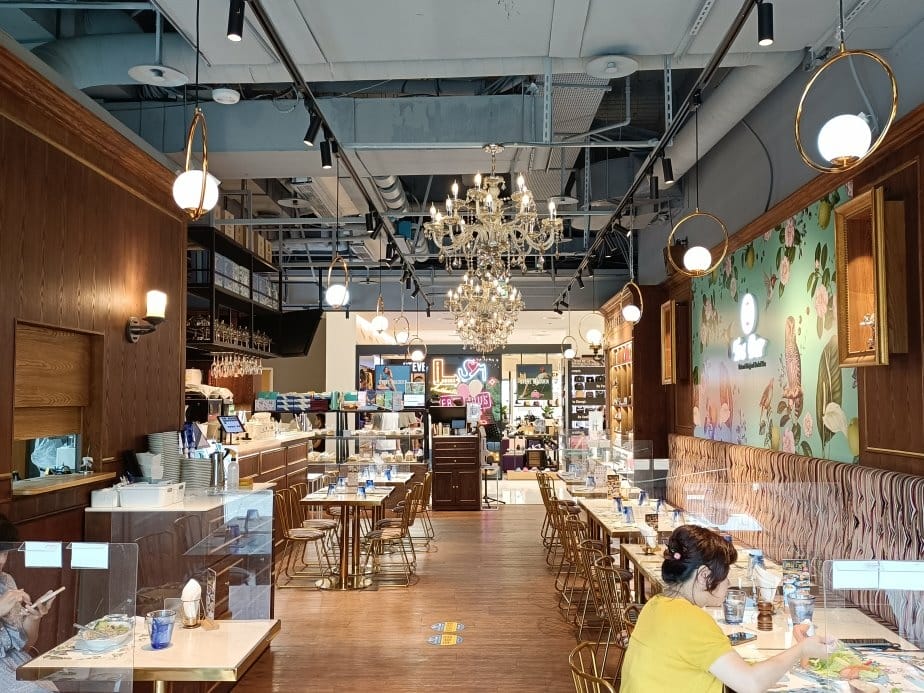 板橋甜品|B&G德國農莊複合式餐茶館,燈光美、氛氛佳!餐點、 板橋甜品|B&G德國農莊複合式餐茶館,燈光美、氛氛佳!餐點、