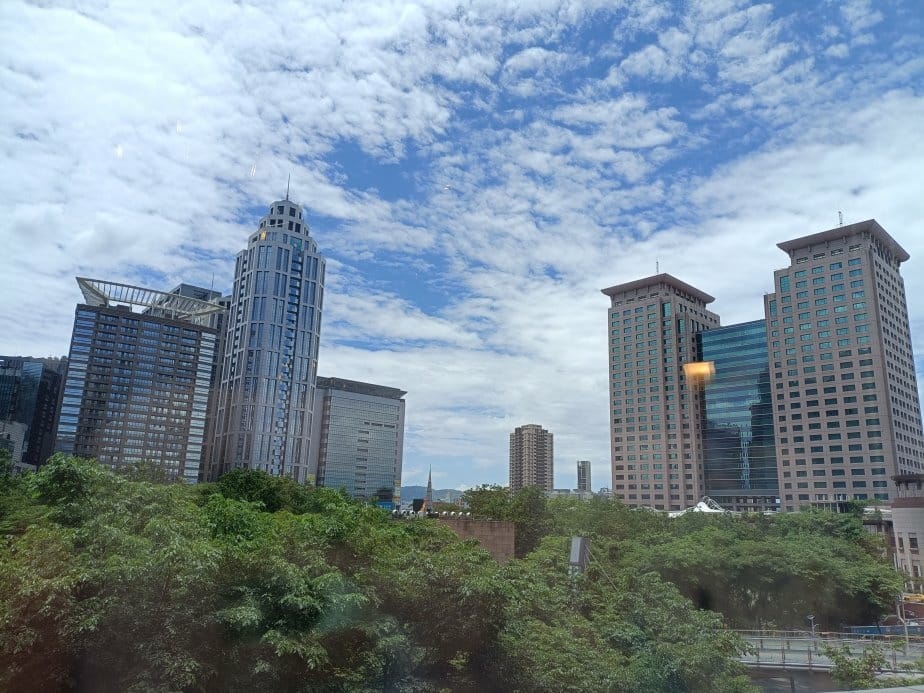 板橋甜品|B&G德國農莊複合式餐茶館,燈光美、氛氛佳!餐點、 板橋甜品|B&G德國農莊複合式餐茶館,燈光美、氛氛佳!餐點、