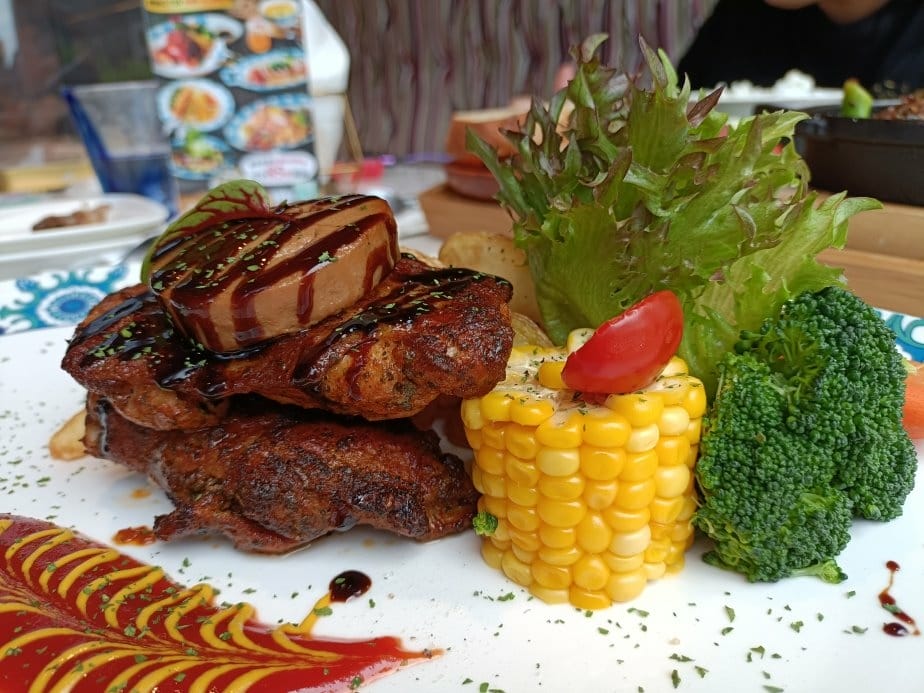 板橋甜品|B&G德國農莊複合式餐茶館,燈光美、氛氛佳!餐點、 板橋甜品|B&G德國農莊複合式餐茶館,燈光美、氛氛佳!餐點、