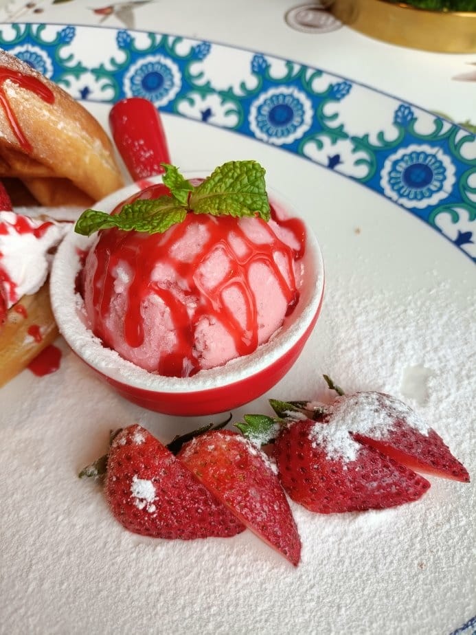 板橋甜品|B&G德國農莊複合式餐茶館,燈光美、氛氛佳!餐點、 板橋甜品|B&G德國農莊複合式餐茶館,燈光美、氛氛佳!餐點、