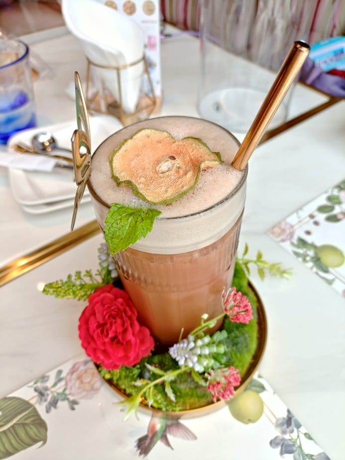 板橋甜品|B&G德國農莊複合式餐茶館,燈光美、氛氛佳!餐點、 板橋甜品|B&G德國農莊複合式餐茶館,燈光美、氛氛佳!餐點、