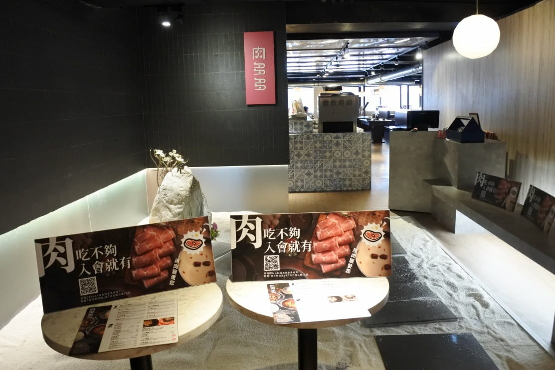 DSC_1984.JPG DSC_1984.JPG