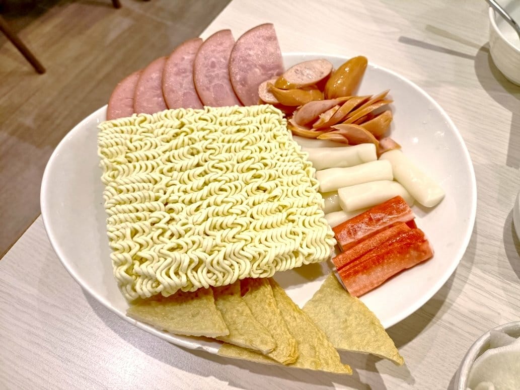 台北車站美食|韓虎嘯TIGERROAR-微風北車門市