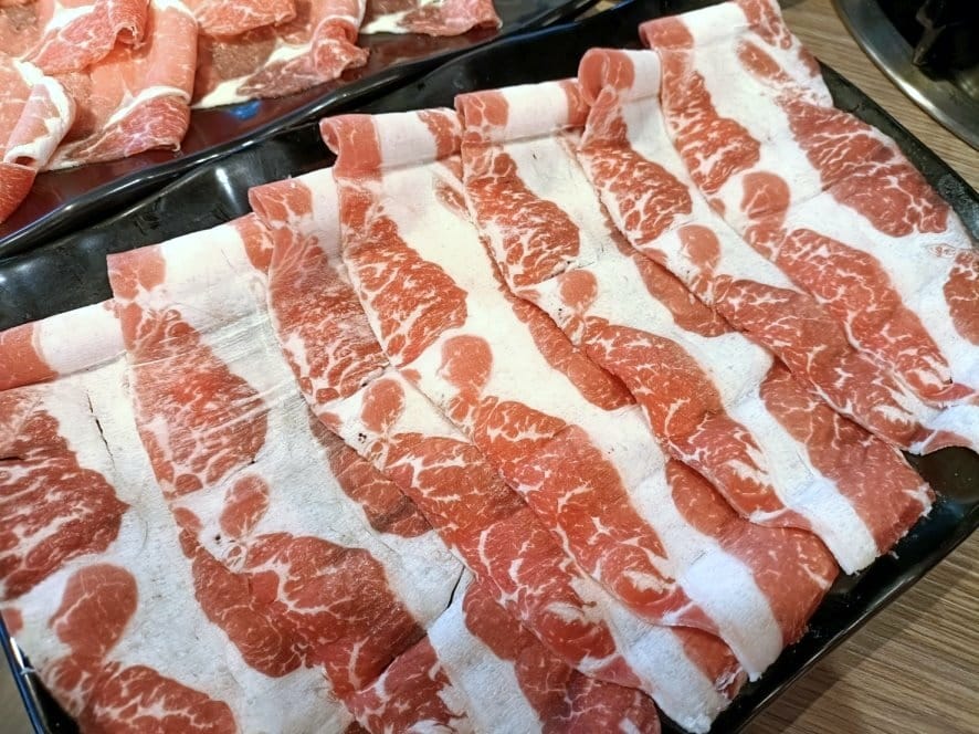 台北西門町美食|有點辣正宗成都麻辣串串鍋~一串只要10元!怎 台北西門町美食|有點辣正宗成都麻辣串串鍋~一串只要10元!怎