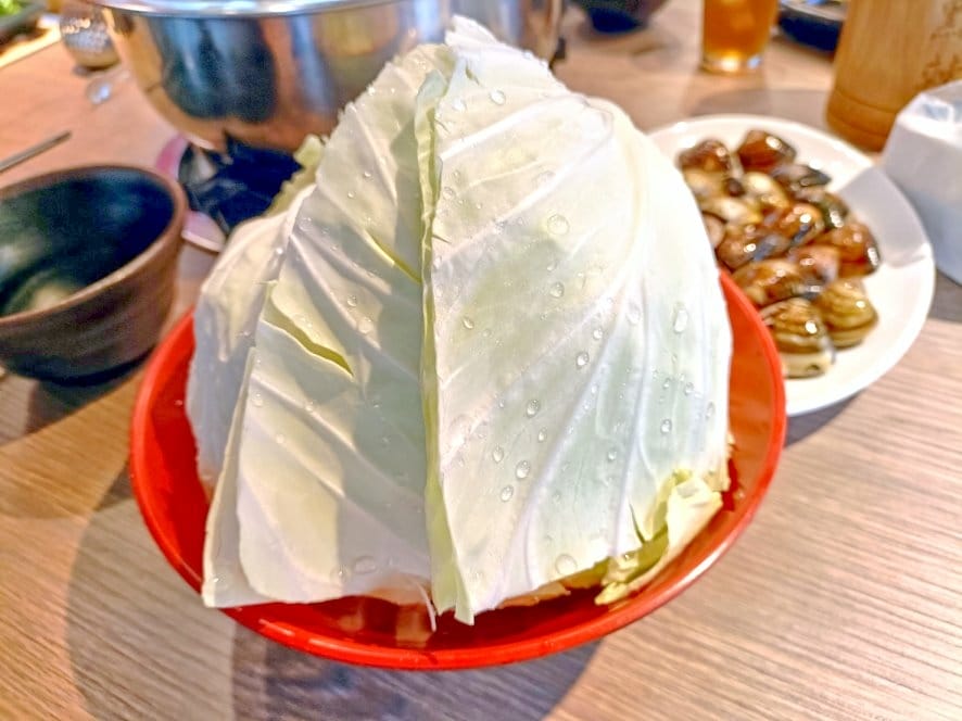 台北西門町美食|有點辣正宗成都麻辣串串鍋~一串只要10元!怎 台北西門町美食|有點辣正宗成都麻辣串串鍋~一串只要10元!怎