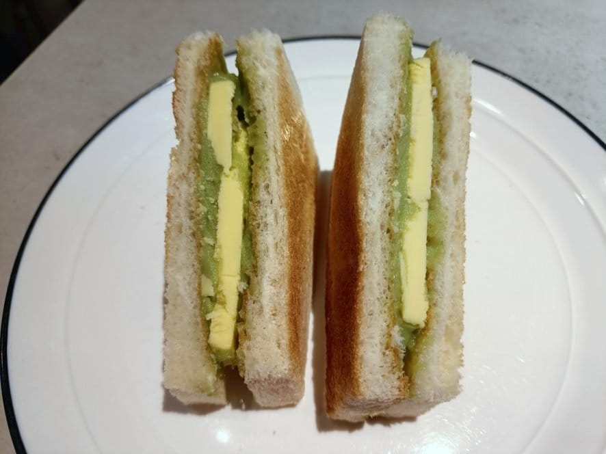 台北忠孝敦化美食|霸骨爹肉骨茶餐室/許士A1，肉骨茶湯免費續