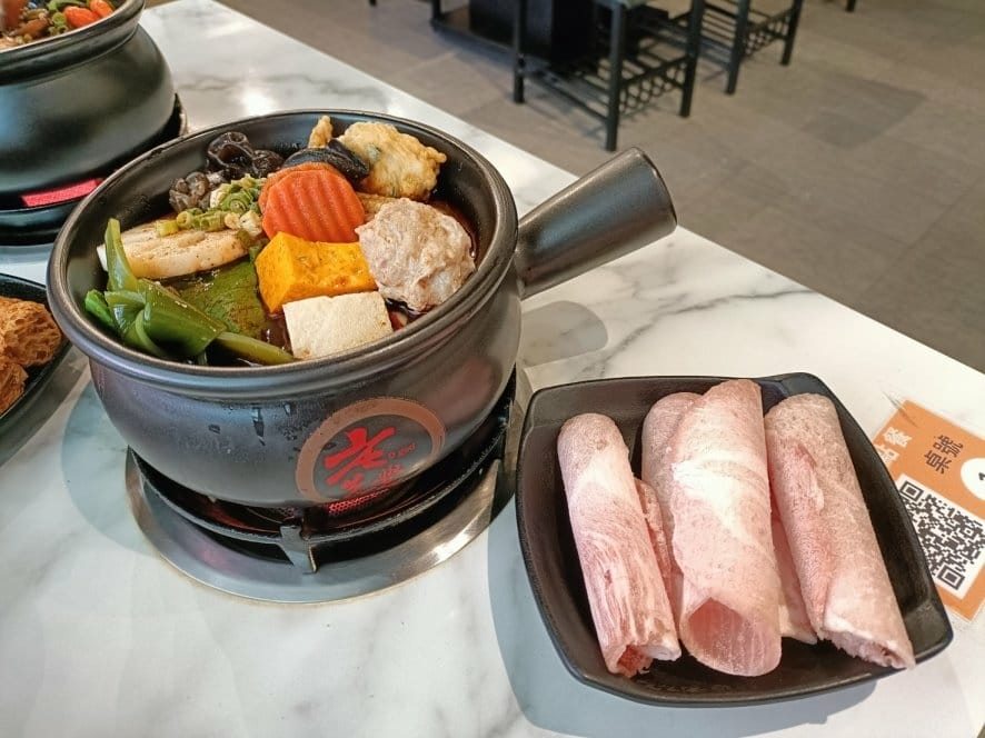 板橋火鍋|老先覺功夫窯燒鍋-板橋松柏MiNi店。招牌麻辣鍋香 板橋火鍋|老先覺功夫窯燒鍋-板橋松柏MiNi店。招牌麻辣鍋香