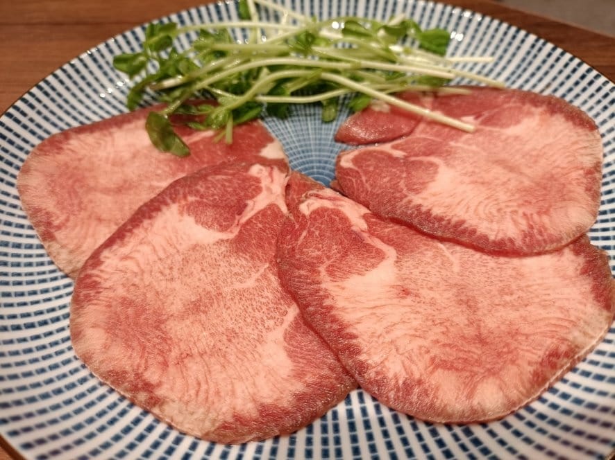 板橋火鍋|黑毛屋本家，高檔日本和牛、西班牙Bellota等級