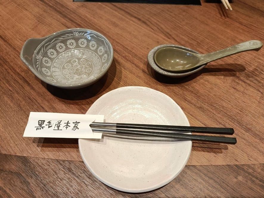 板橋火鍋|黑毛屋本家，高檔日本和牛、西班牙Bellota等級