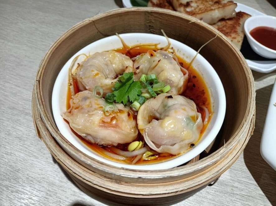 板橋美食|細細香港式點心/拌麵/干鍋,價格實惠、少量多樣!( 板橋美食|細細香港式點心/拌麵/干鍋,價格實惠、少量多樣!(