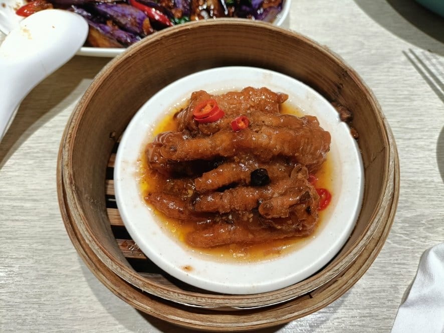 板橋美食|細細香港式點心/拌麵/干鍋,價格實惠、少量多樣!( 板橋美食|細細香港式點心/拌麵/干鍋,價格實惠、少量多樣!(