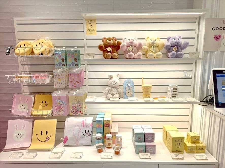 2023韓國釜山| Knotted 甜甜圈 2023韓國釜山| Knotted 甜甜圈