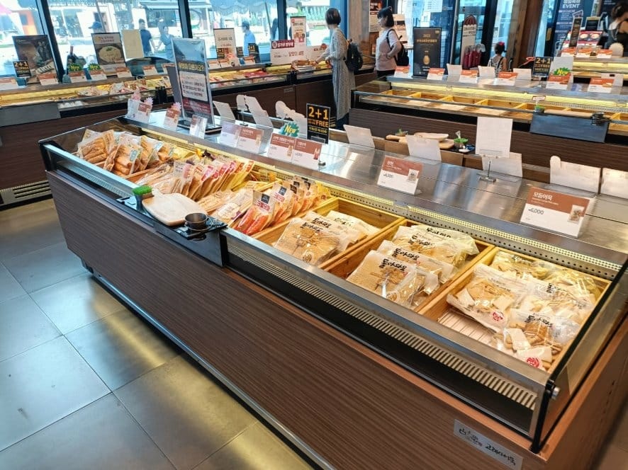 2023韓國釜山|原袓糖餅、古來思魚糕、街邊辣炒年糕~海雲台