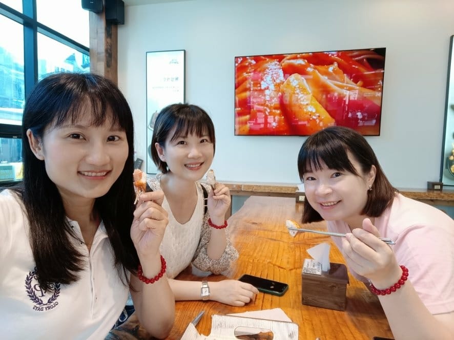 2023韓國釜山|原袓糖餅、古來思魚糕、街邊辣炒年糕~海雲台