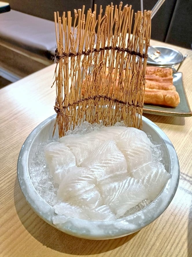 板橋火鍋|饗串重慶麻辣鍋，串串皆可擼、1串都是12元!(已歇