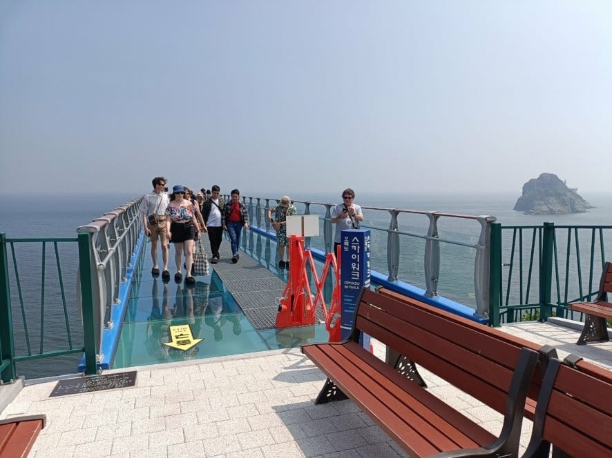 2023韓國釜山|五六島天空步道手工布丁必吃!白淺灘文化村、 2023韓國釜山|五六島天空步道手工布丁必吃!白淺灘文化村、