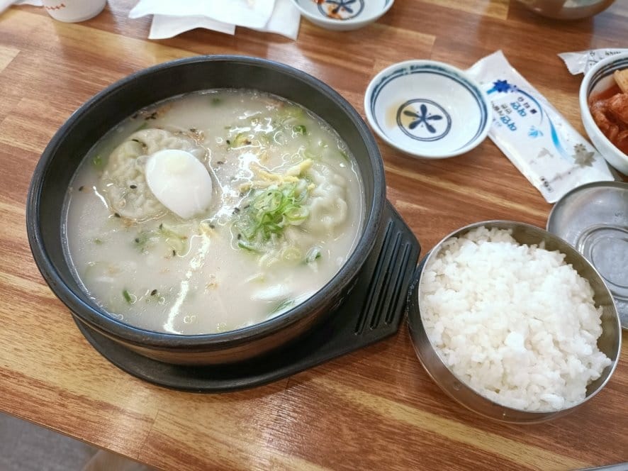 2023韓國釜山|南浦雪濃湯남포설렁탕,24小時營業隨時都可 2023韓國釜山|南浦雪濃湯남포설렁탕,24小時營業隨時都可