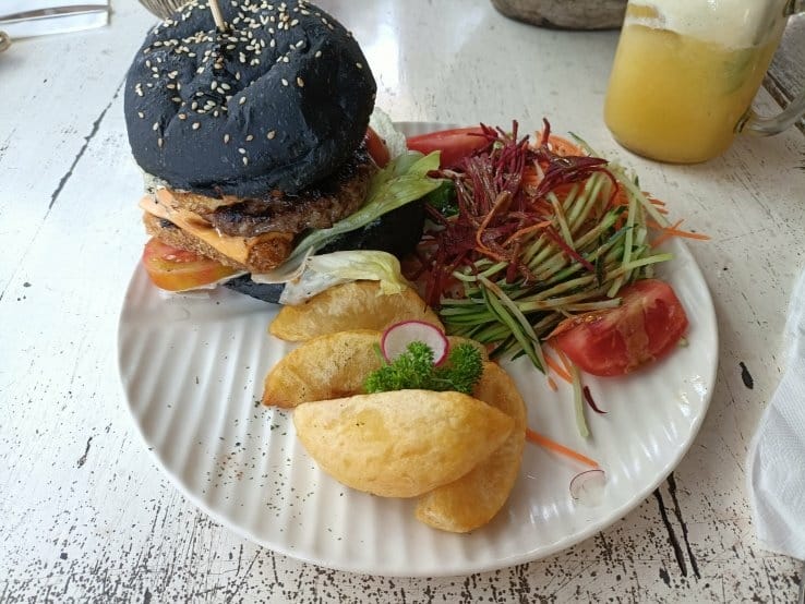 2023峇里島|Nook諾克田園套餐,秘製黑漢堡+現打新鮮果 2023峇里島|Nook諾克田園套餐,秘製黑漢堡+現打新鮮果