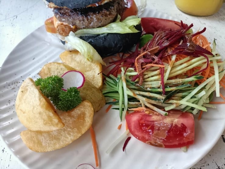 2023峇里島|Nook諾克田園套餐,秘製黑漢堡+現打新鮮果 2023峇里島|Nook諾克田園套餐,秘製黑漢堡+現打新鮮果