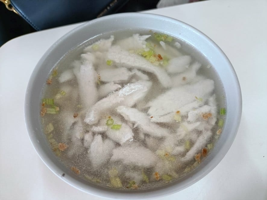 台南小吃|王氏魚皮,最愛份量滿載的虱目魚皮湯! 台南小吃|王氏魚皮,最愛份量滿載的虱目魚皮湯!