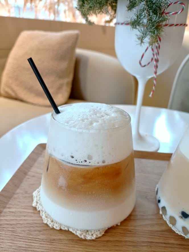 台南咖啡廳|嶌 Island Cafe，隱藏在2樓的網美咖啡