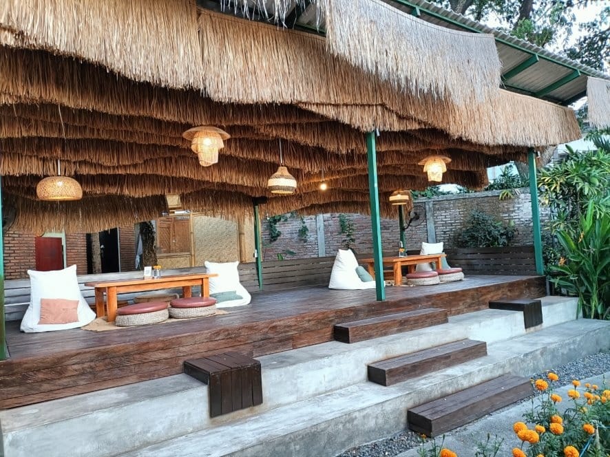 2023峇里島|BALE UDANG 水上發呆亭餐廳西爪哇風 2023峇里島|BALE UDANG 水上發呆亭餐廳西爪哇風