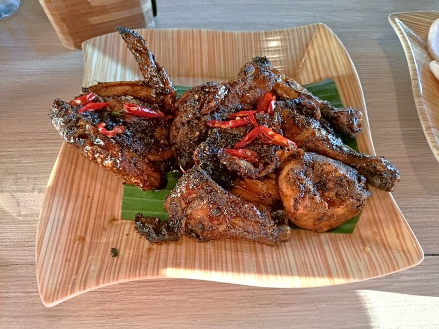 2023峇里島|BALE UDANG 水上發呆亭餐廳西爪哇風 2023峇里島|BALE UDANG 水上發呆亭餐廳西爪哇風