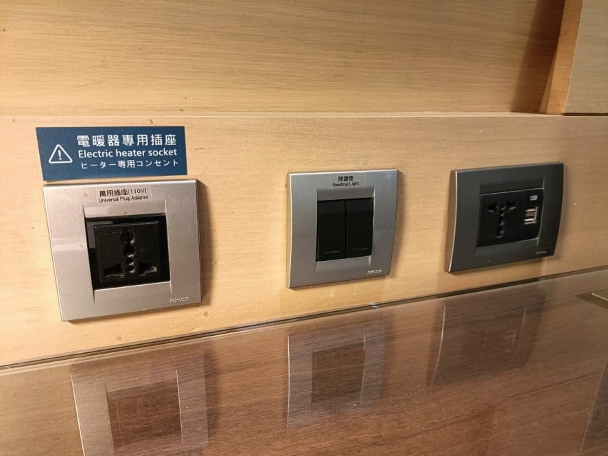 台南住宿|臺邦商旅~房間超大超寬敞!大廳提供免費咖啡、熱茶和 台南住宿|臺邦商旅~房間超大超寬敞!大廳提供免費咖啡、熱茶和