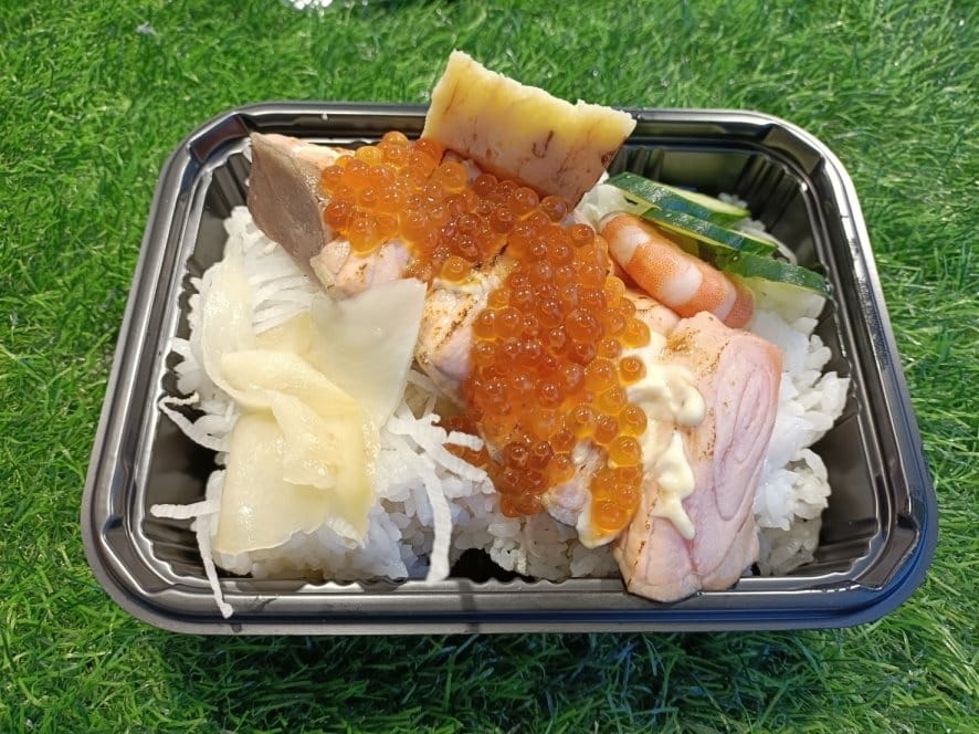 老男生魚片餐車~美食跟著餐車著走! 老男生魚片餐車~美食跟著餐車著走!