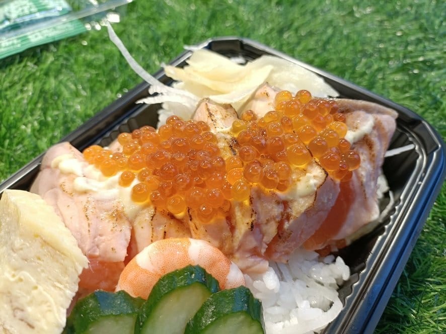 老男生魚片餐車~美食跟著餐車著走! 老男生魚片餐車~美食跟著餐車著走!