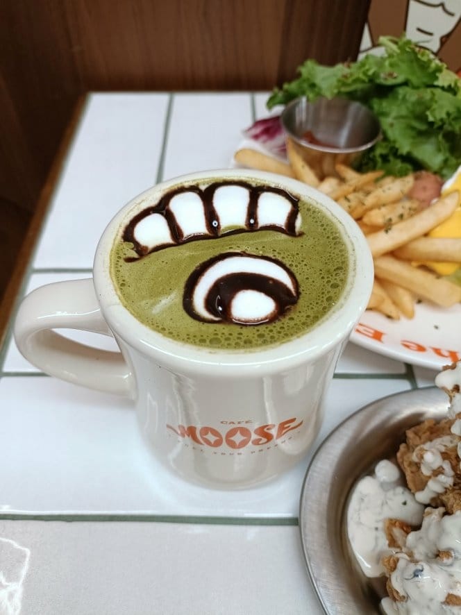 新北市三重區美食|夢鹿咖啡Café Moose-三重店,用餐 新北市三重區美食|夢鹿咖啡Café Moose-三重店,用餐