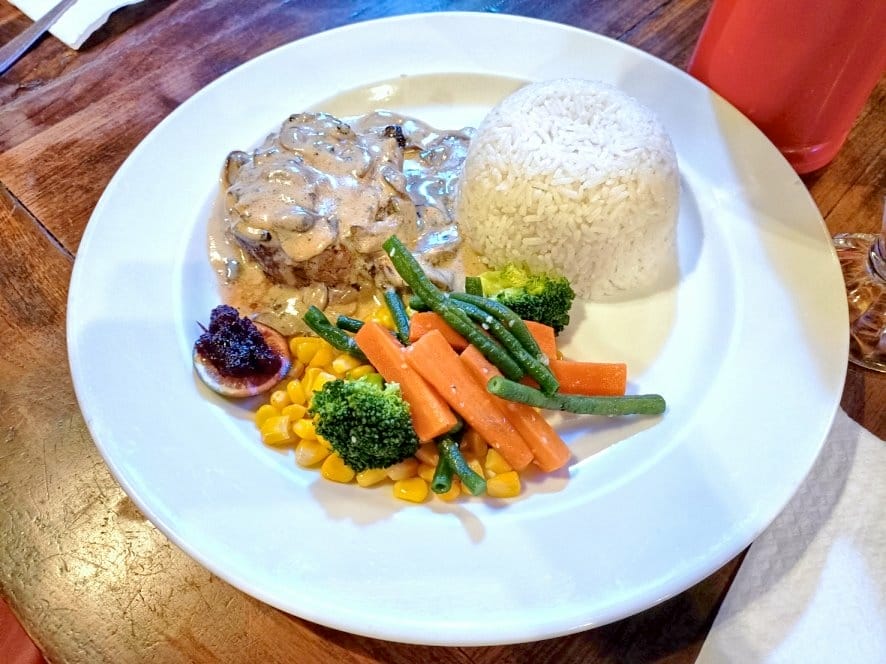 2023峇里島|Arena Pub & Restaurant 2023峇里島|Arena Pub & Restaurant